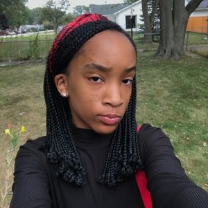 Meet your Posher, Saniya